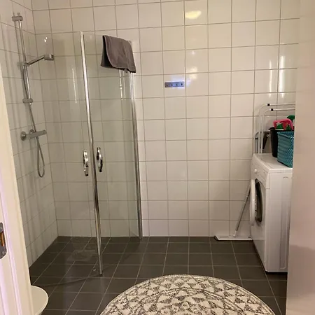 Moderne Hybel Naer Naturen - Gratis Parkering! Apartment Tromso