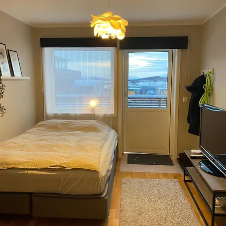 Apartment Moderne Hybel Naer Naturen - Gratis Parkering! Tromso